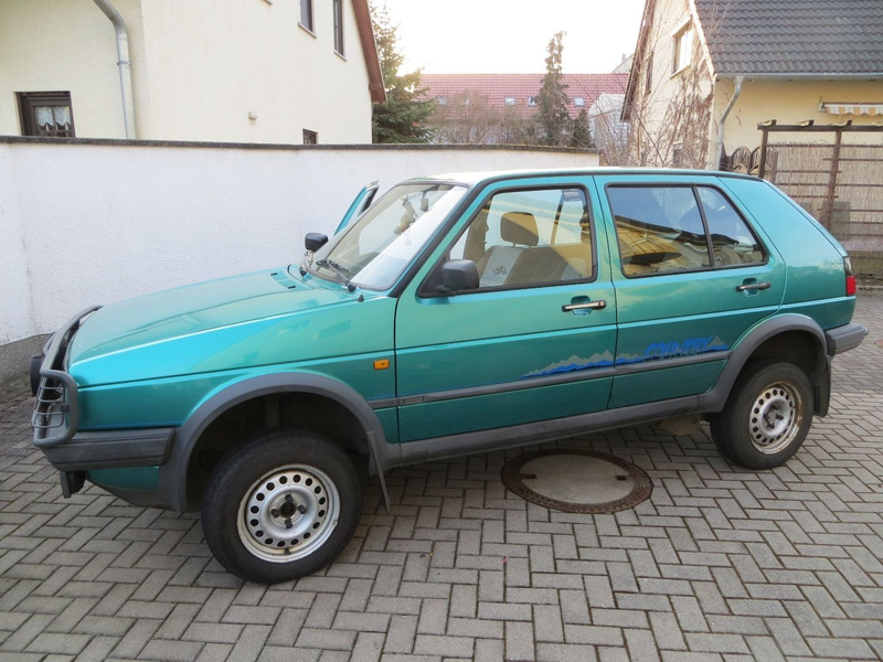 Illustration for article titled Importable German eBay finds of the week